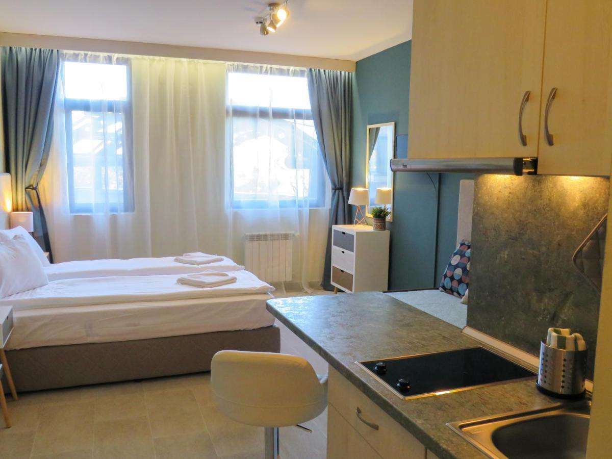 Rivendell Apartments Flora Complex โบโรเวทส์ ภายนอก รูปภาพ